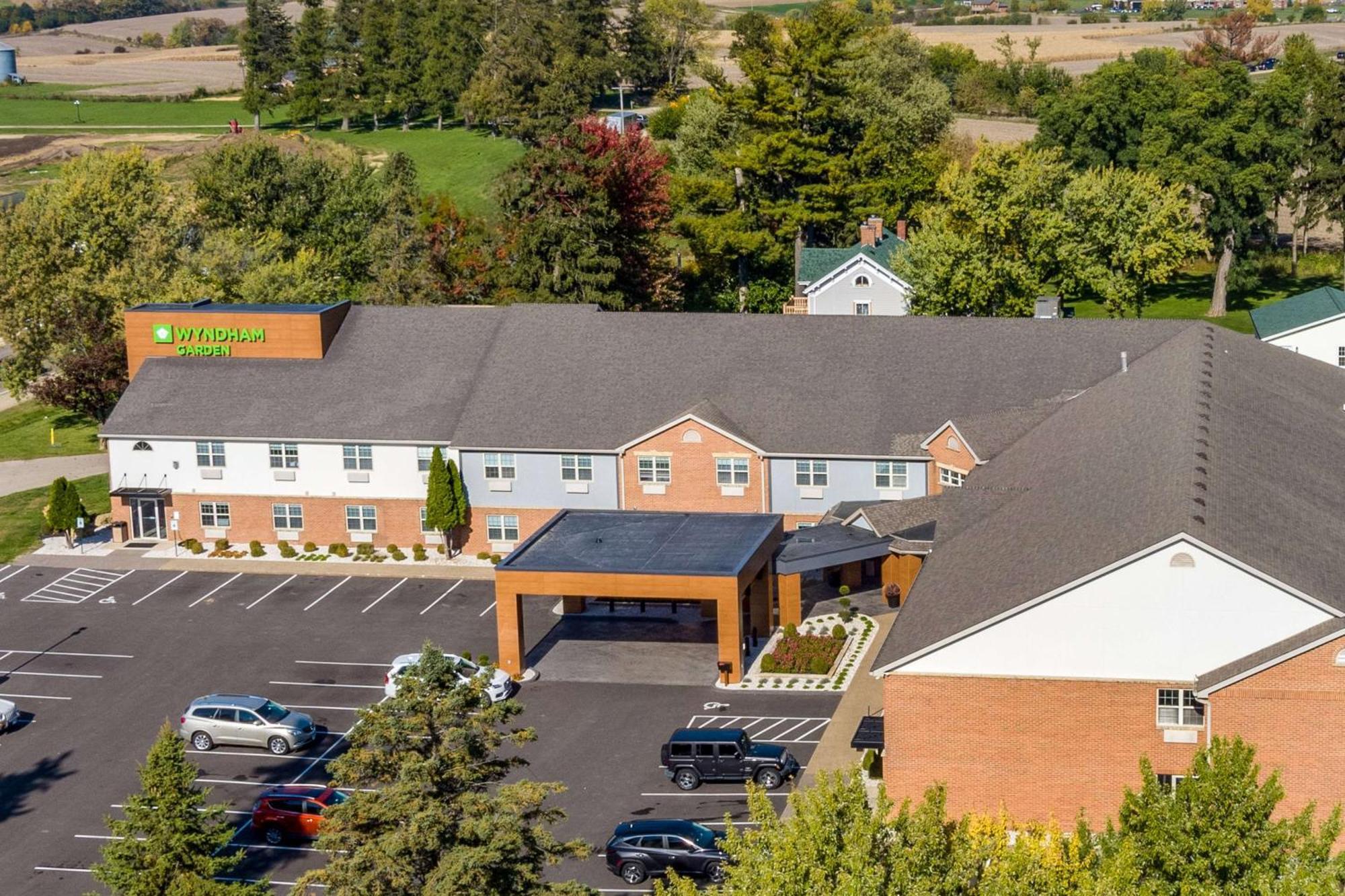 Wyndham Garden Galena Hotel & Day Spa Exterior foto