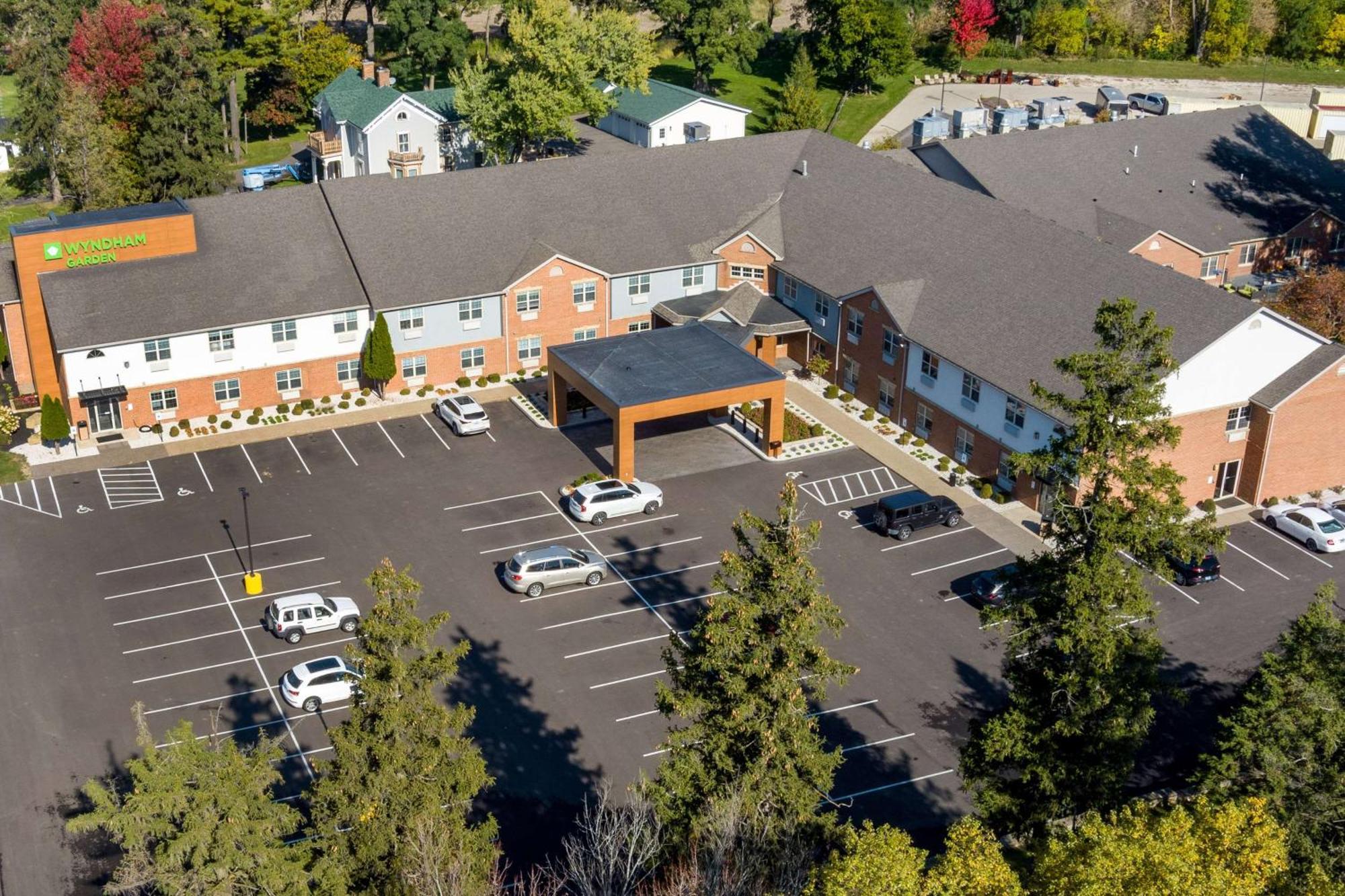 Wyndham Garden Galena Hotel & Day Spa Exterior foto